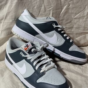 Nike Men’s Low-Top Sneakers in Gray and White